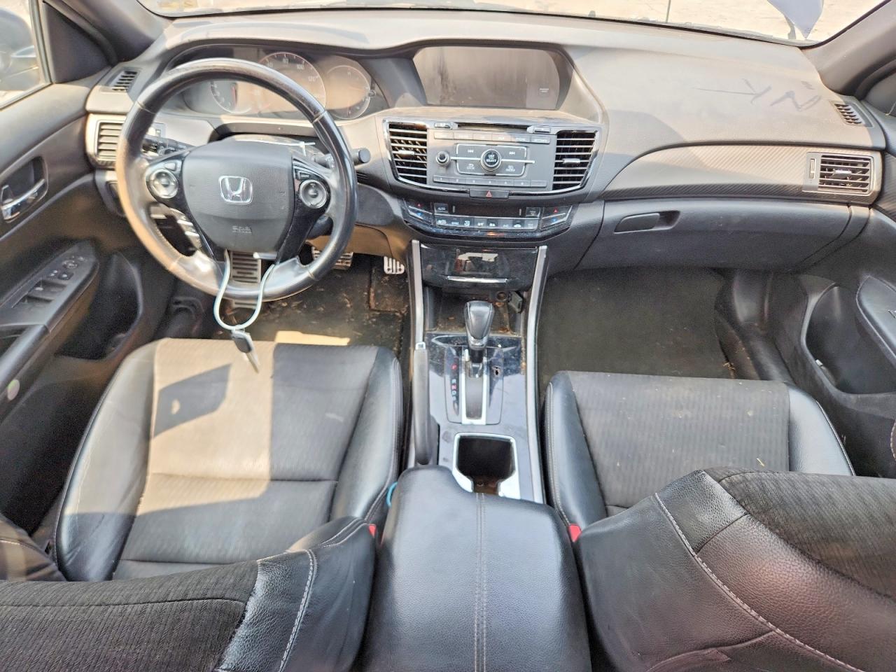 2016 HONDA ACCORD