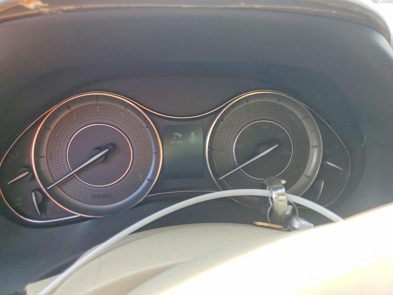 2011 INFINITI QX56
