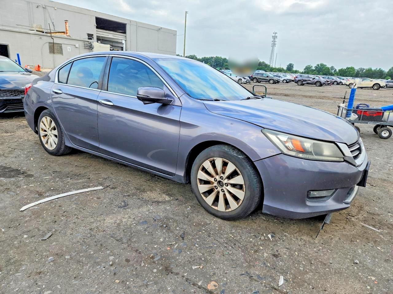 2015 HONDA ACCORD