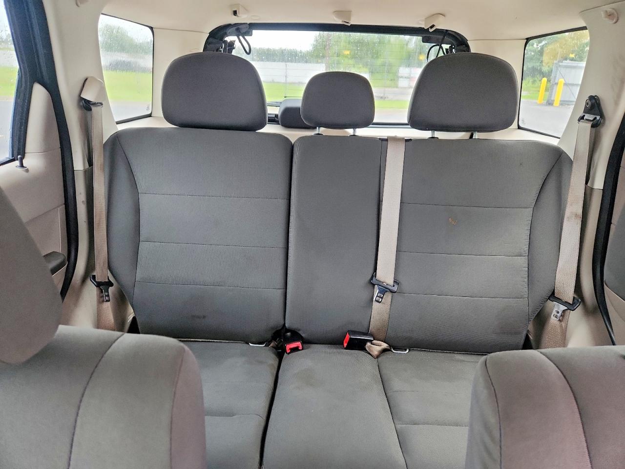 2011 FORD ESCAPE