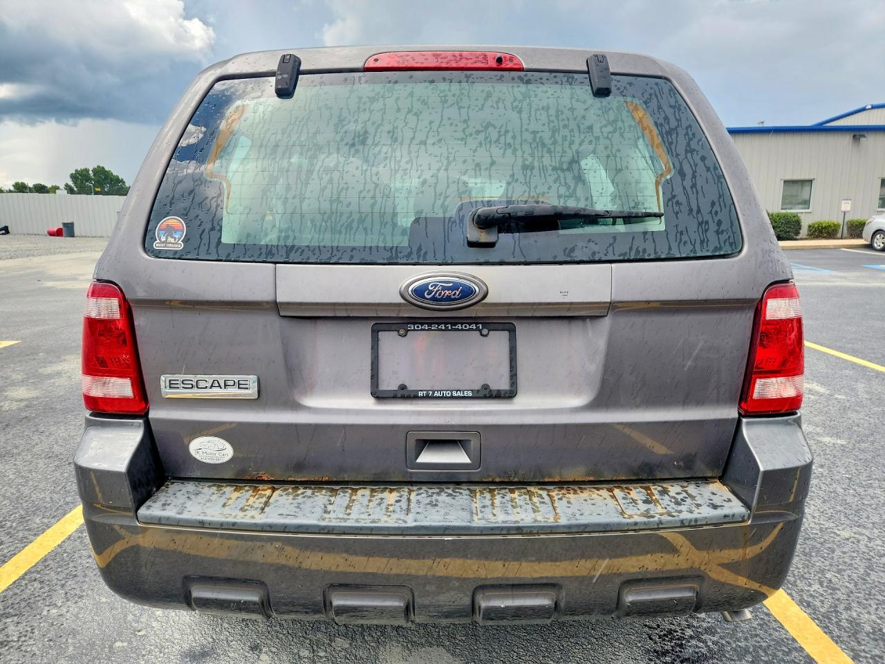 2011 FORD ESCAPE