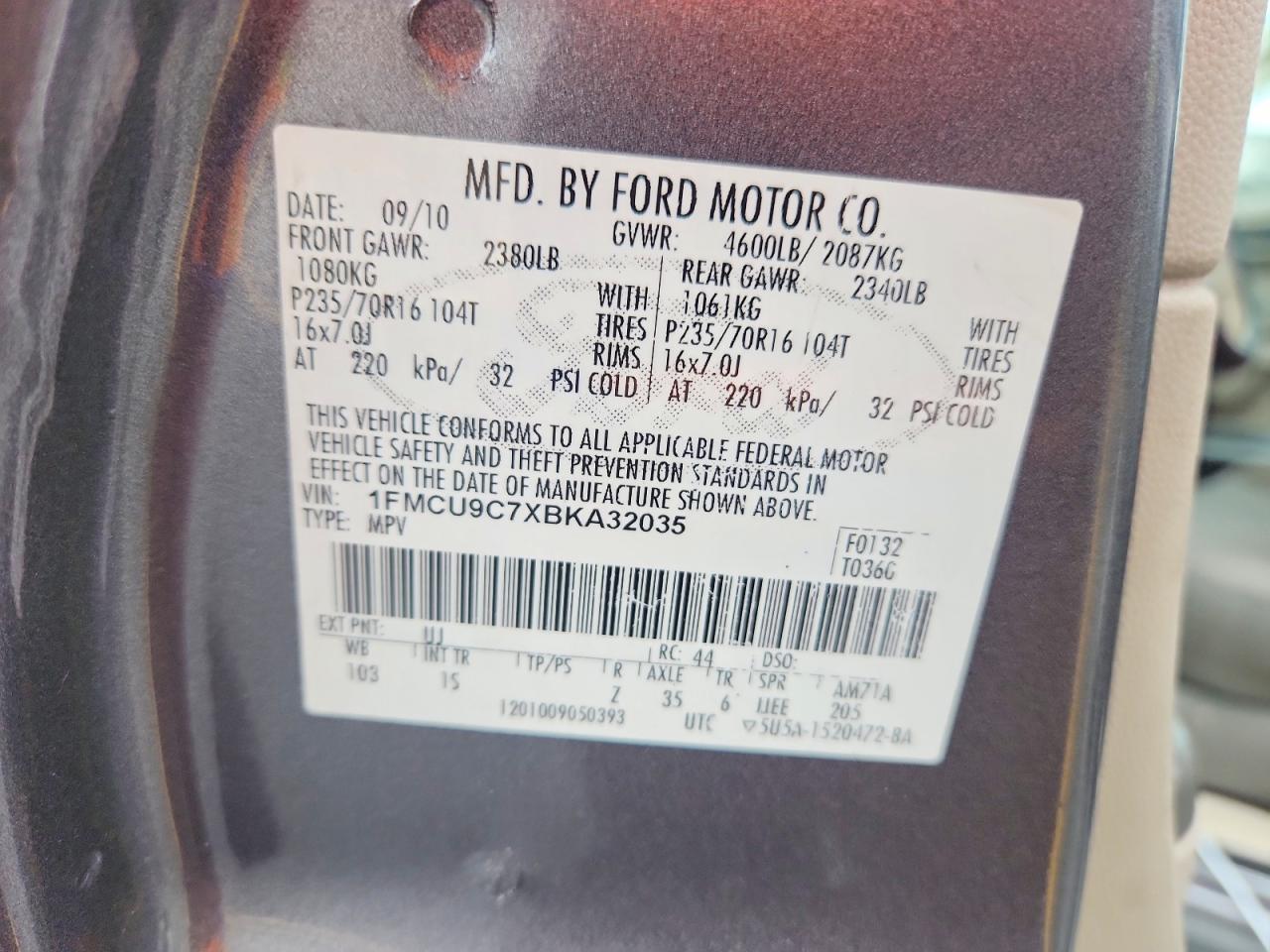 2011 FORD ESCAPE