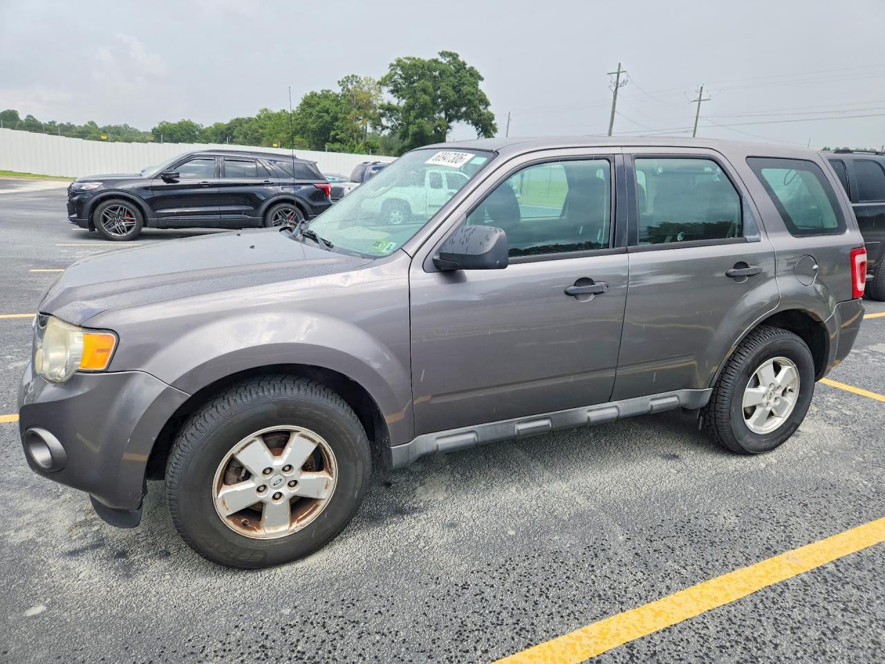 2011 FORD ESCAPE