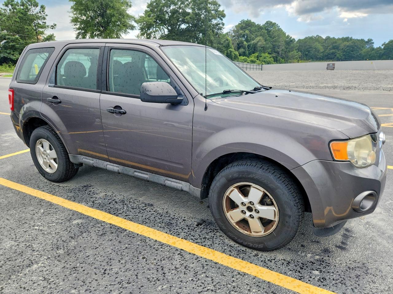 2011 FORD ESCAPE