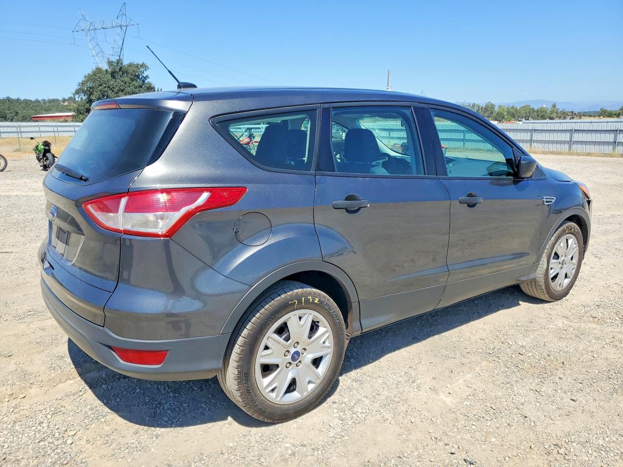 2016 FORD ESCAPE
