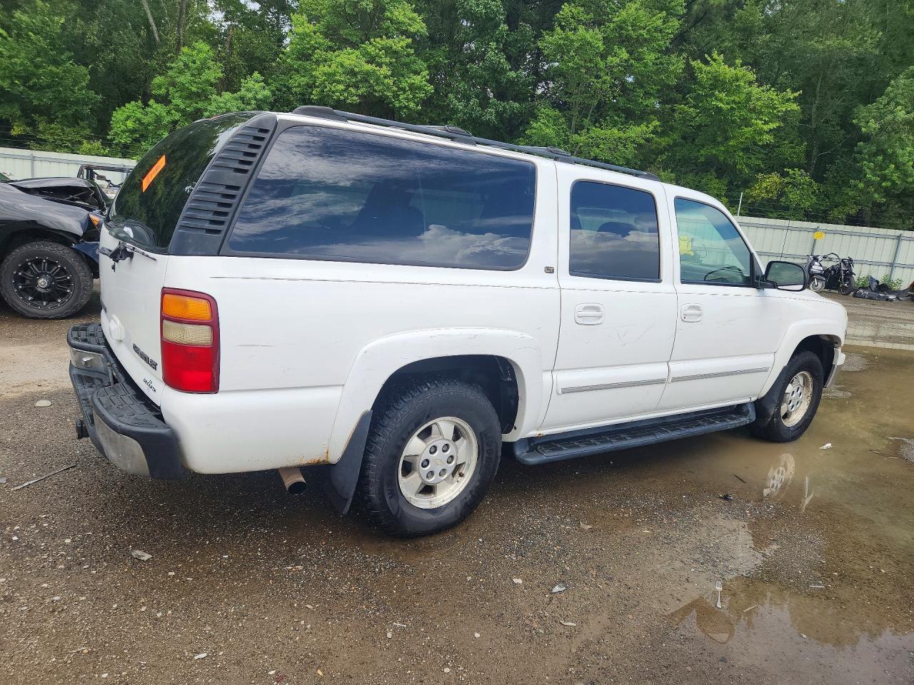 2001 CHEVROLET SUBURBAN