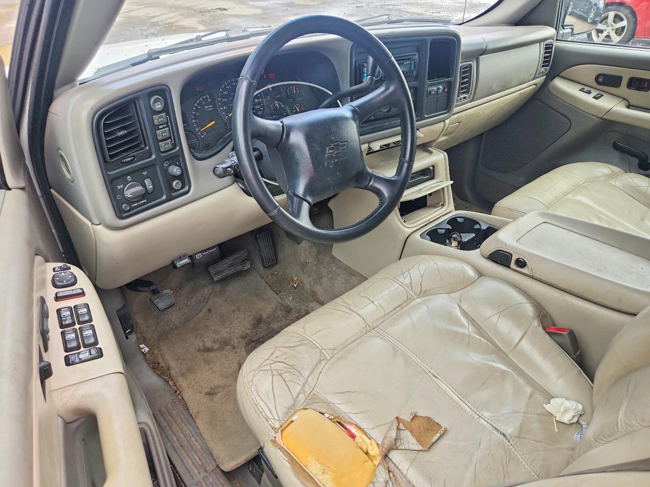 2001 CHEVROLET SUBURBAN