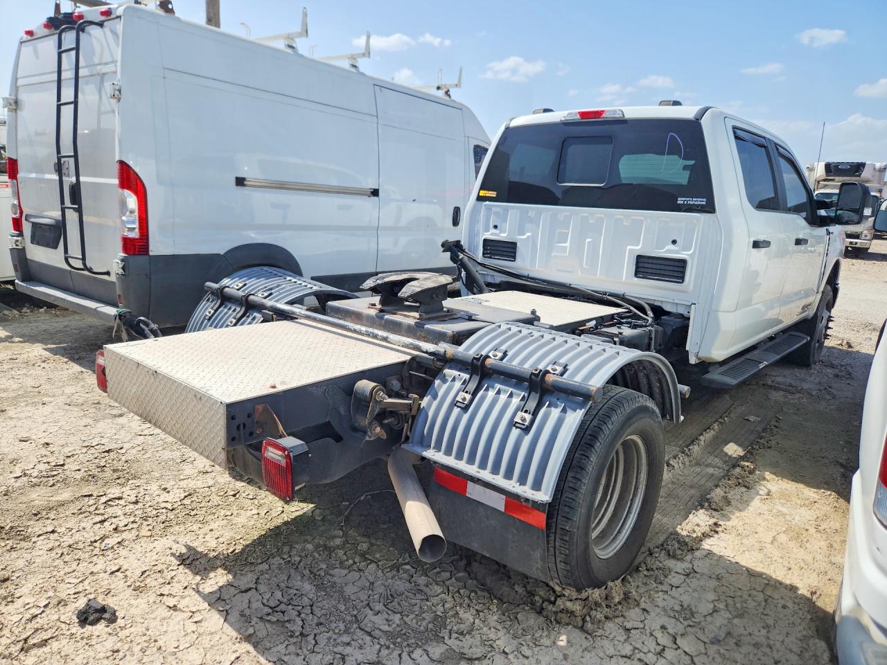 2023 FORD F350