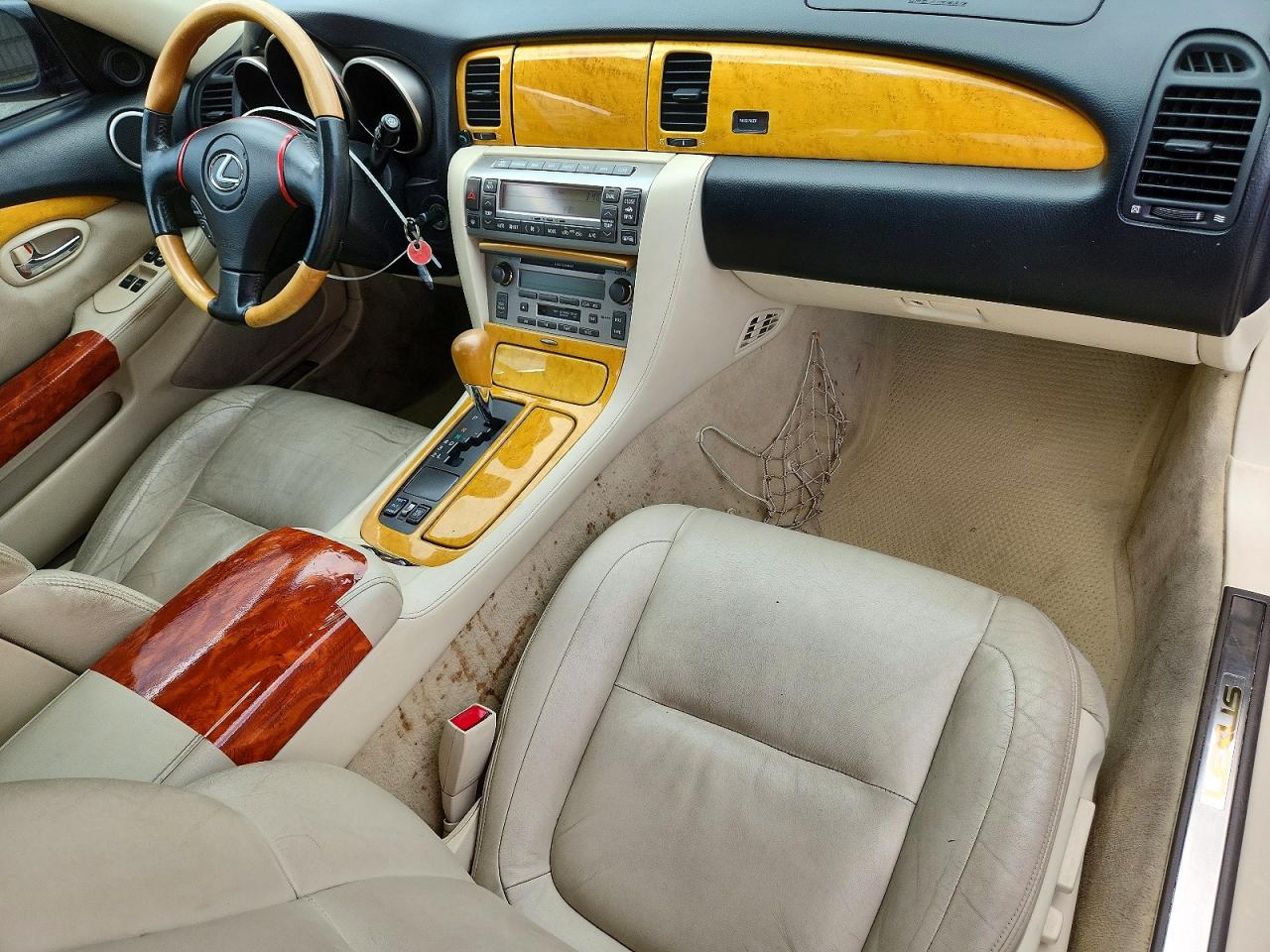 2002 LEXUS SC430