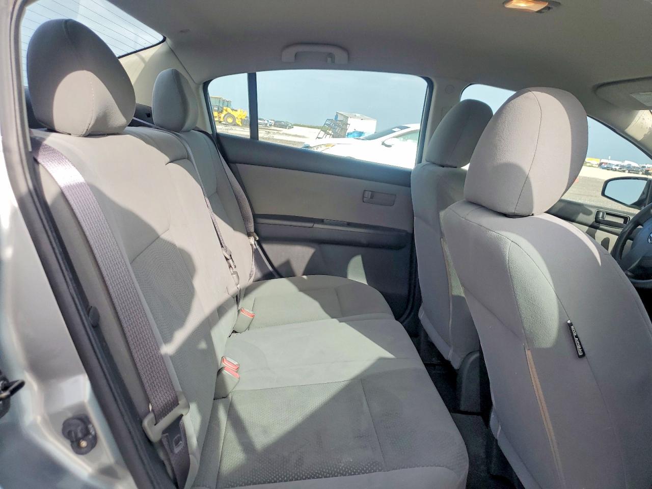 2010 NISSAN SENTRA