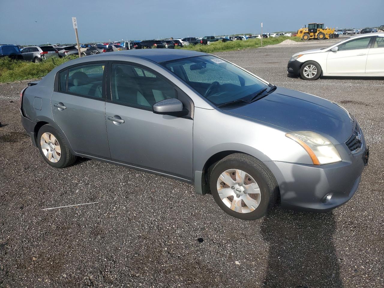 2010 NISSAN SENTRA