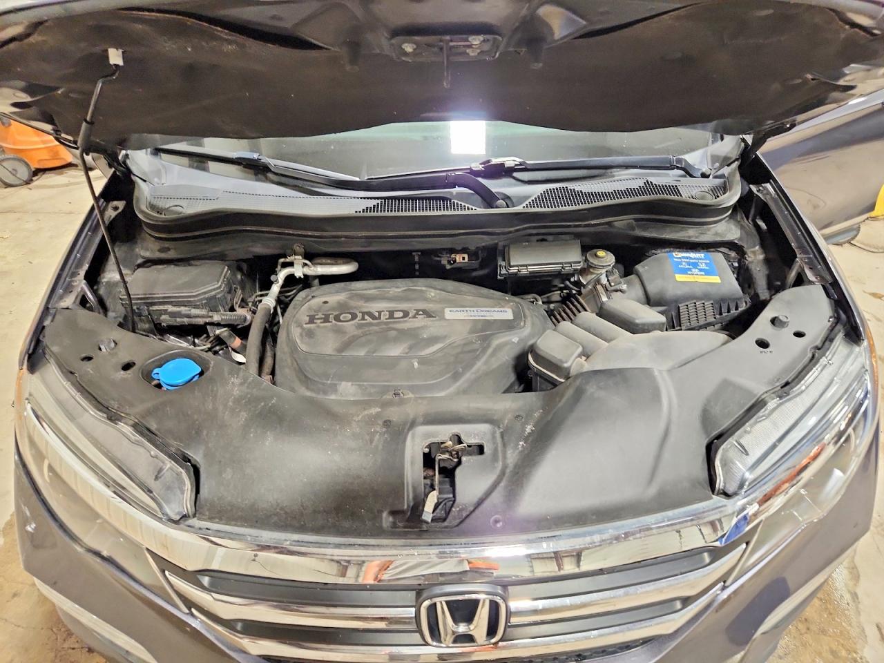 2017 HONDA PILOT