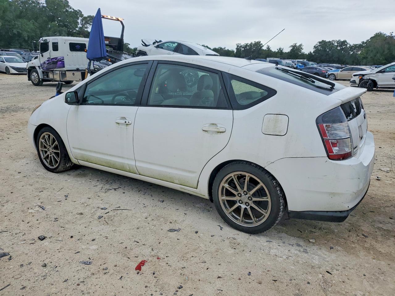 2005 TOYOTA PRIUS