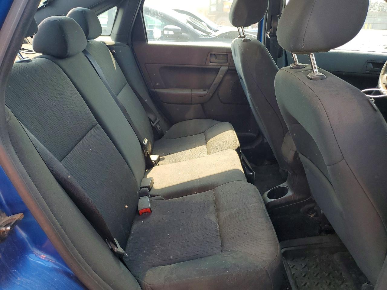 2010 FORD FOCUS