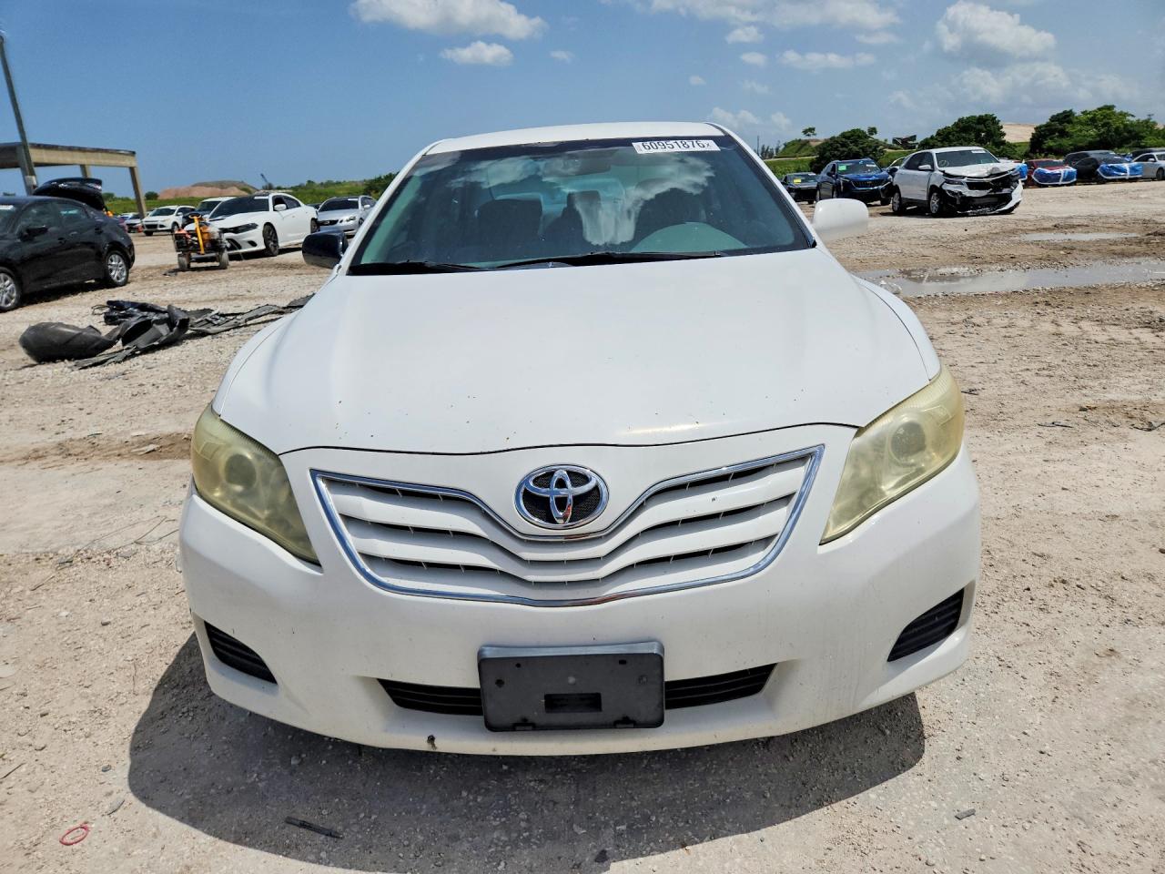2011 TOYOTA CAMRY