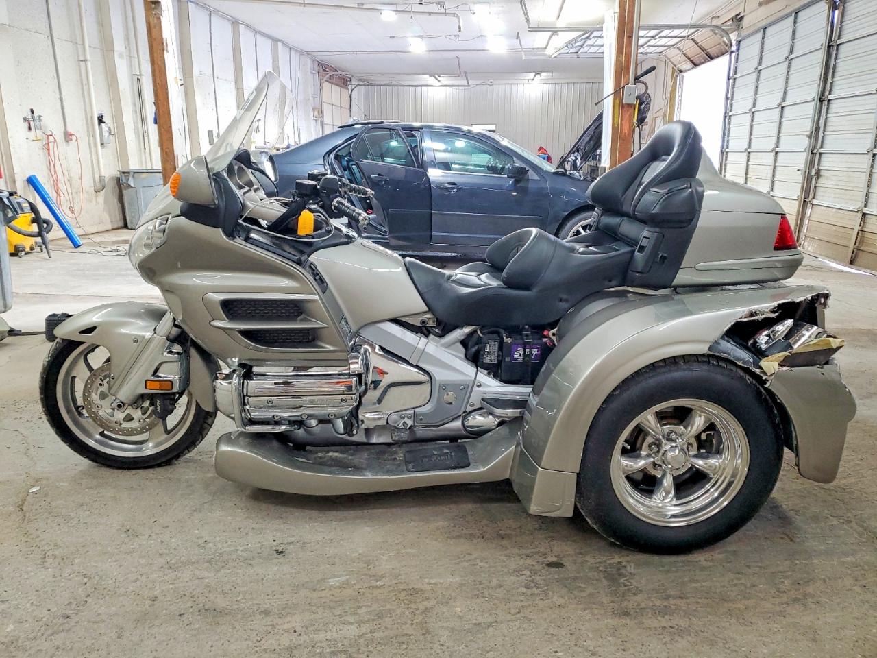 2003 HONDA GL CYCLE
