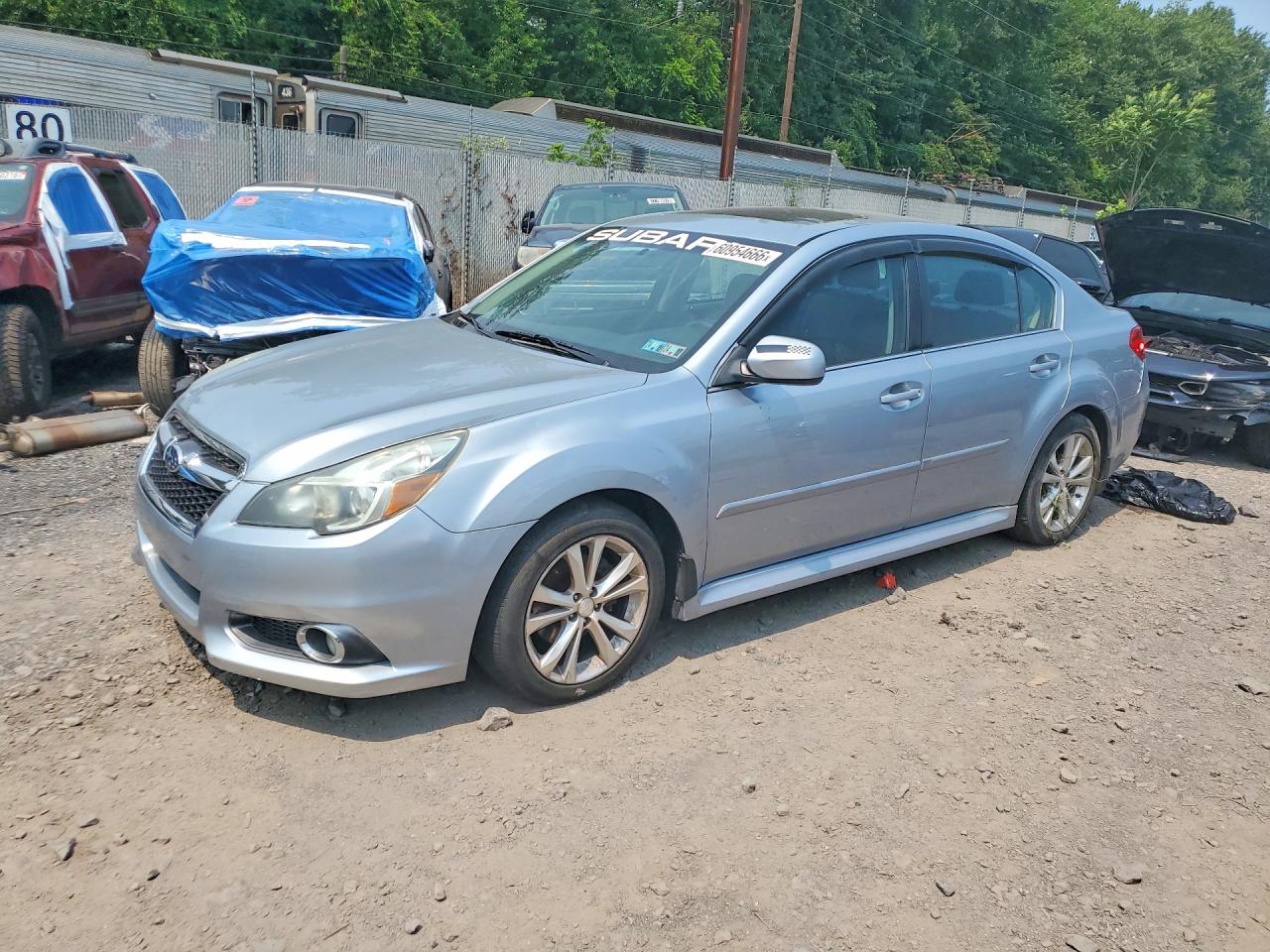 2013 SUBARU LEGACY