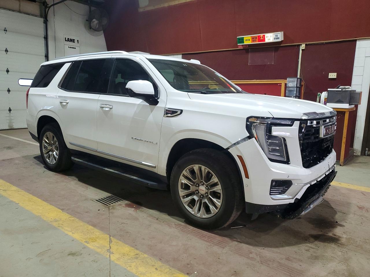 2025 GMC YUKON