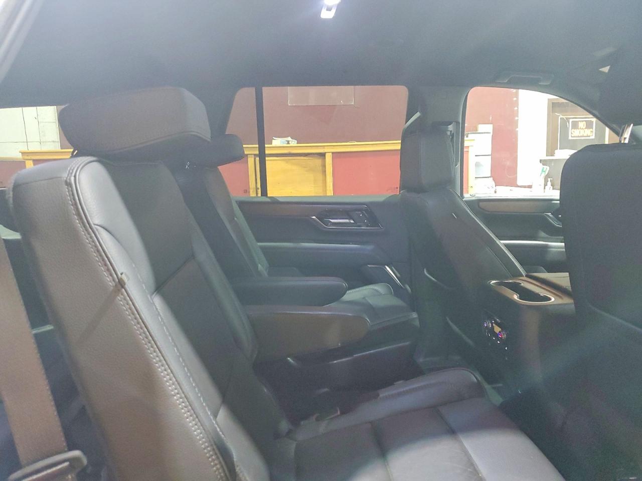 2025 GMC YUKON