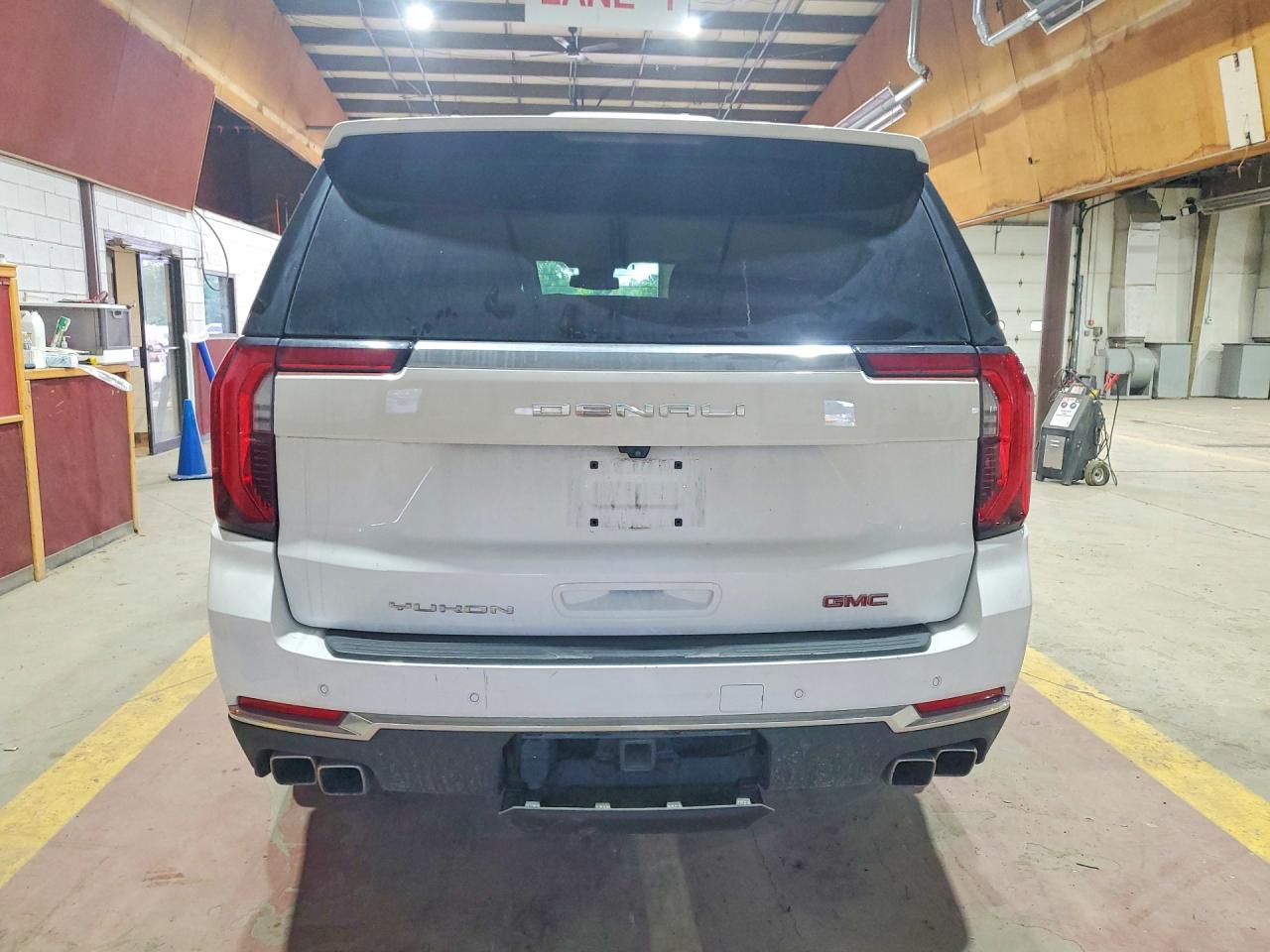 2025 GMC YUKON