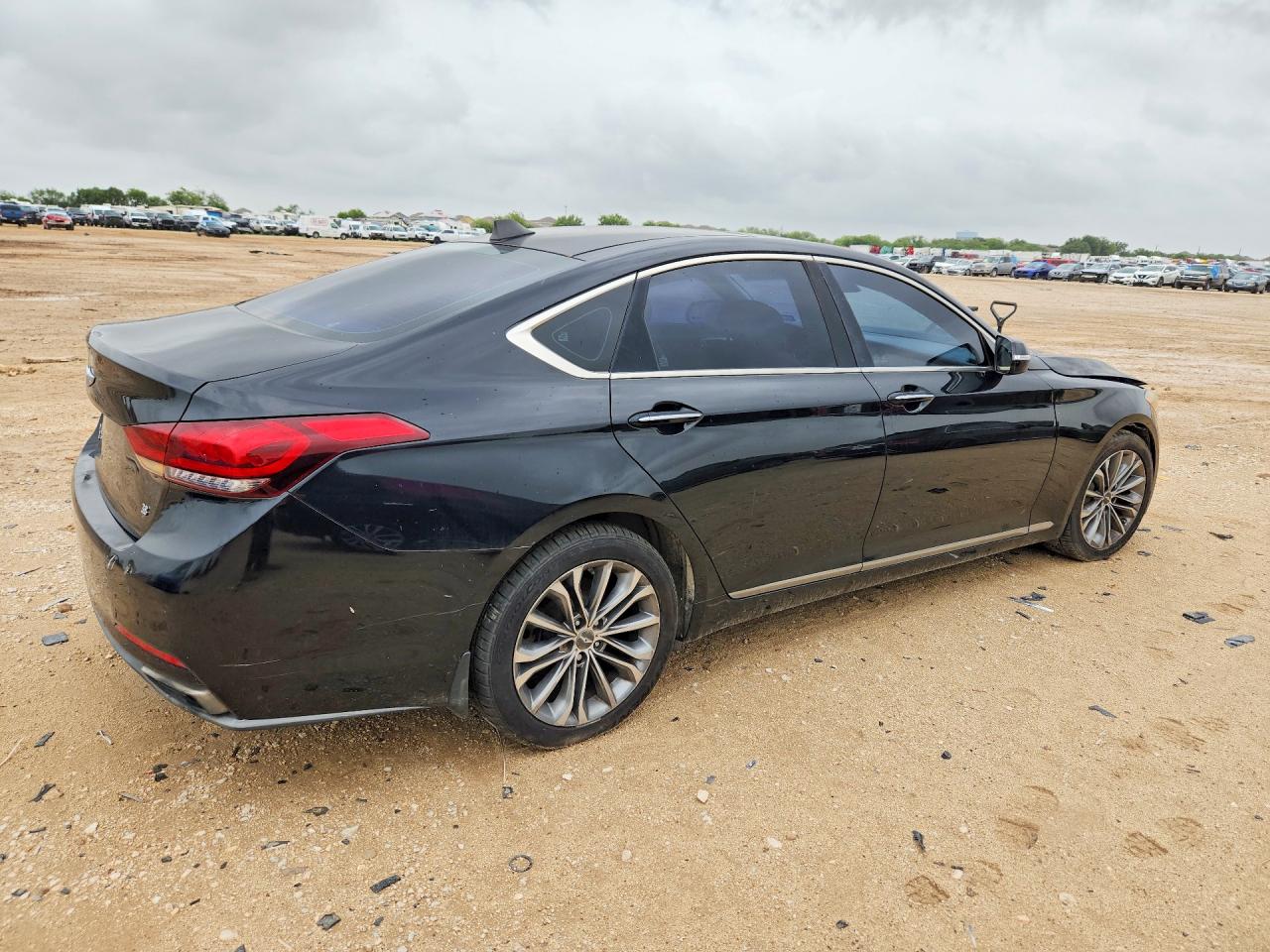 2015 HYUNDAI GENESIS