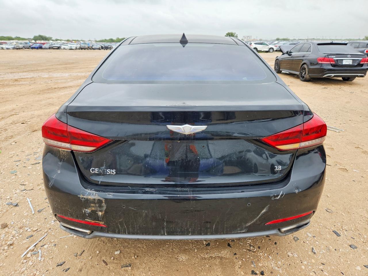 2015 HYUNDAI GENESIS