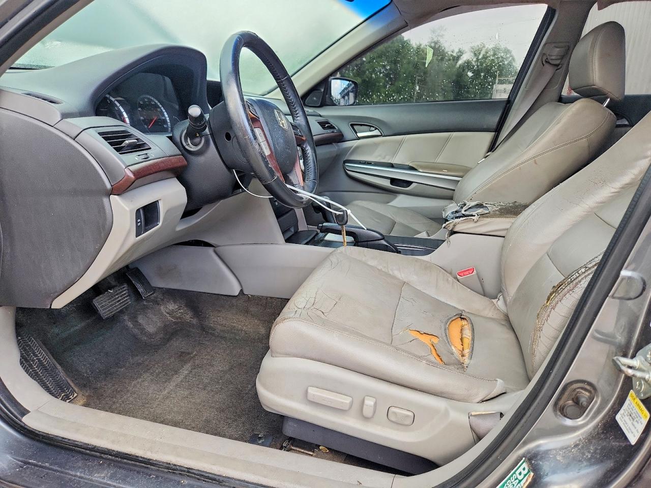 2010 HONDA ACCORD