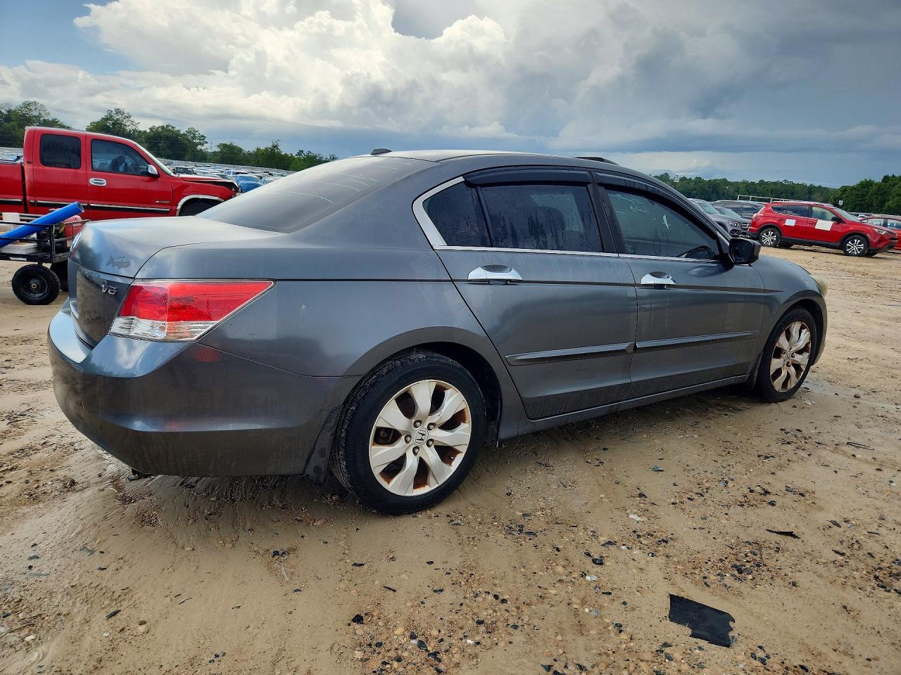 2010 HONDA ACCORD