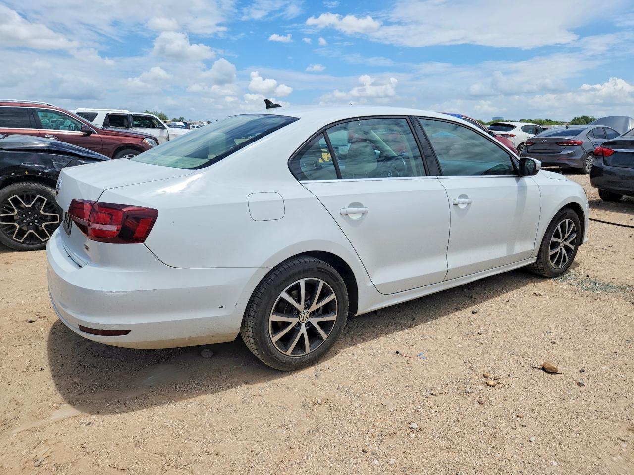 2017 VOLKSWAGEN JETTA