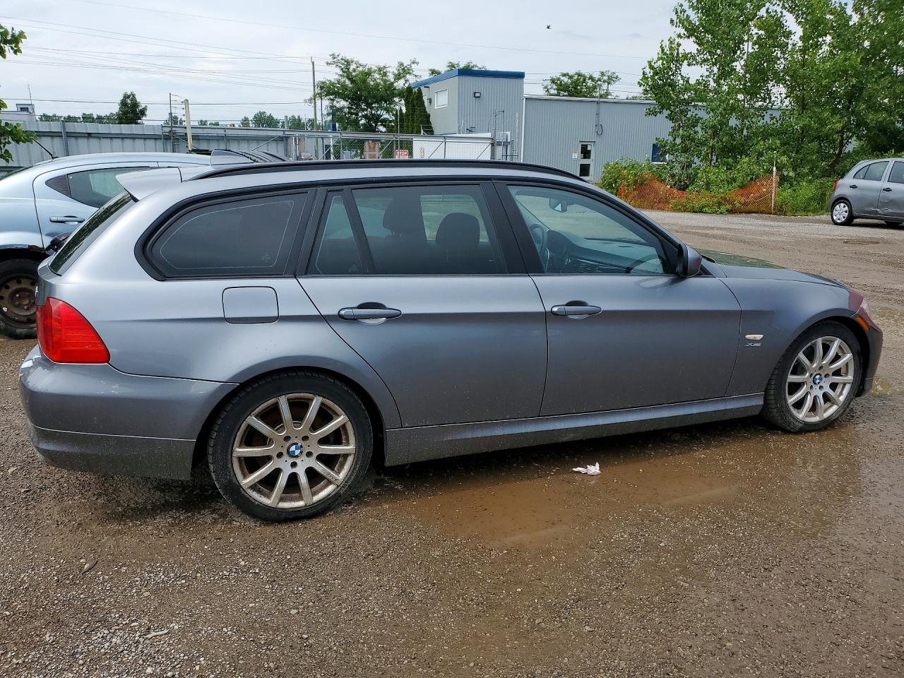 2011 BMW 3 SERIES