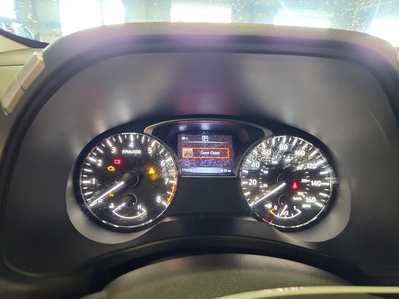 2017 NISSAN PATHFINDER