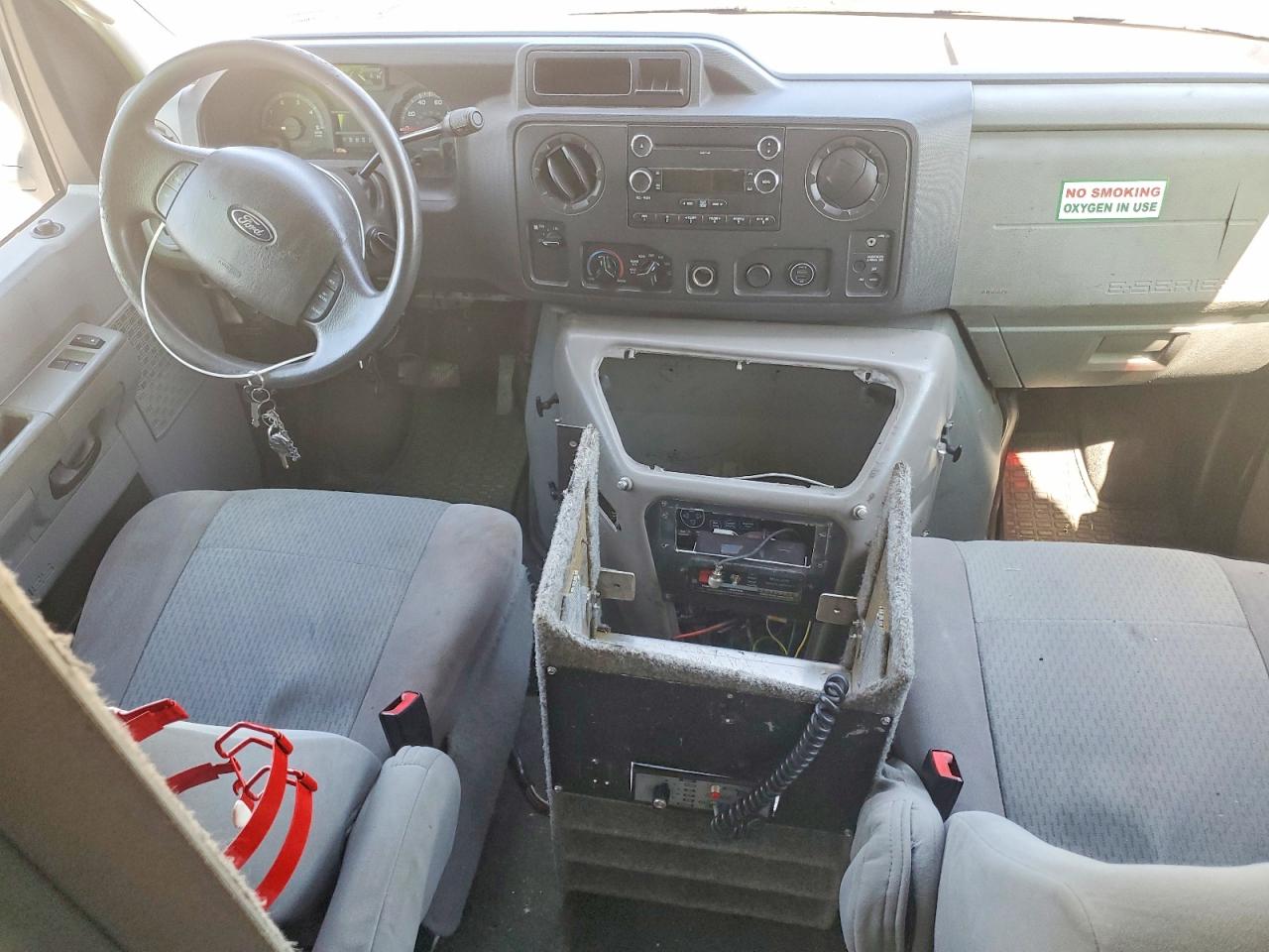 2009 FORD ECONOLINE