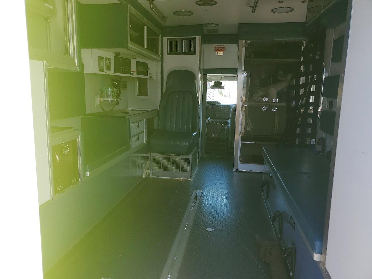 2009 FORD ECONOLINE