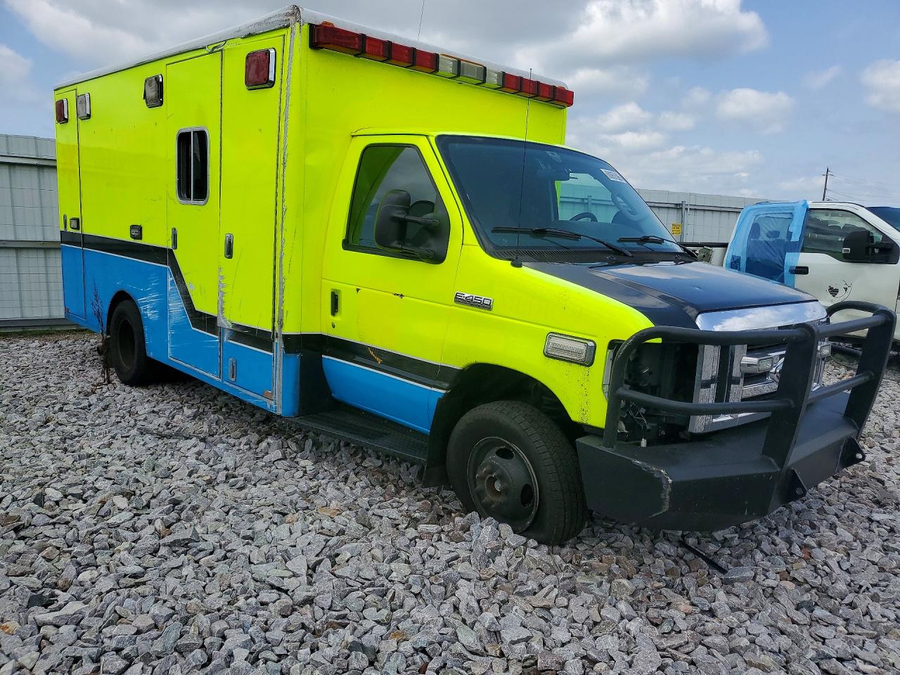 2009 FORD ECONOLINE