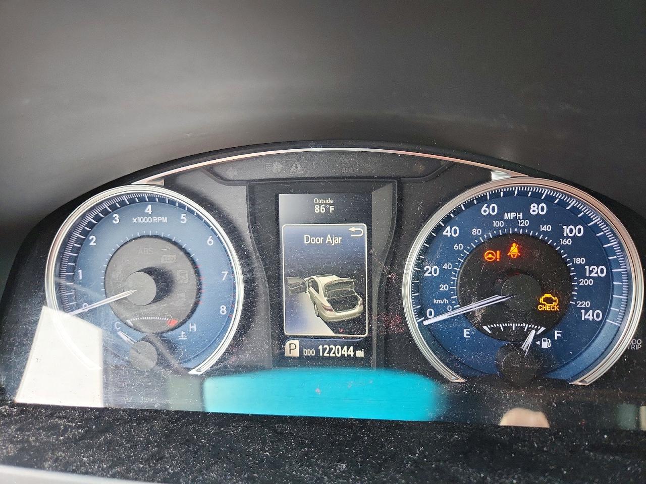 2017 TOYOTA CAMRY