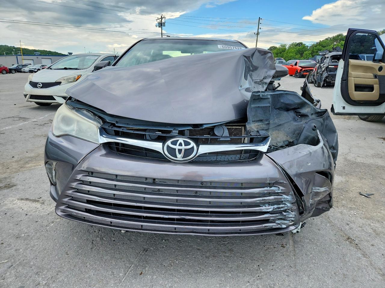 2017 TOYOTA CAMRY