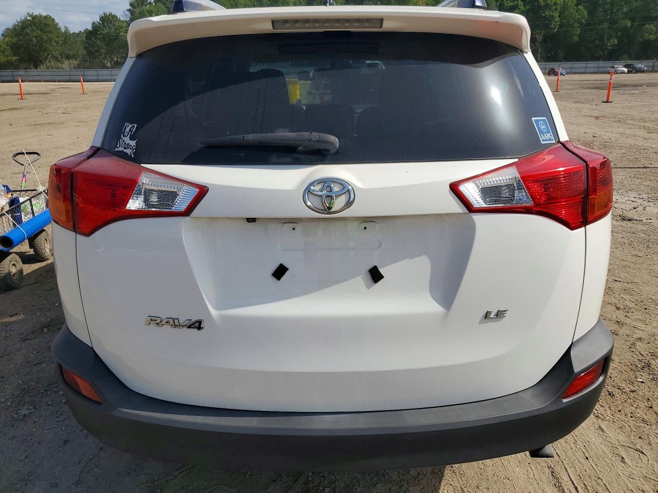 2015 TOYOTA RAV4