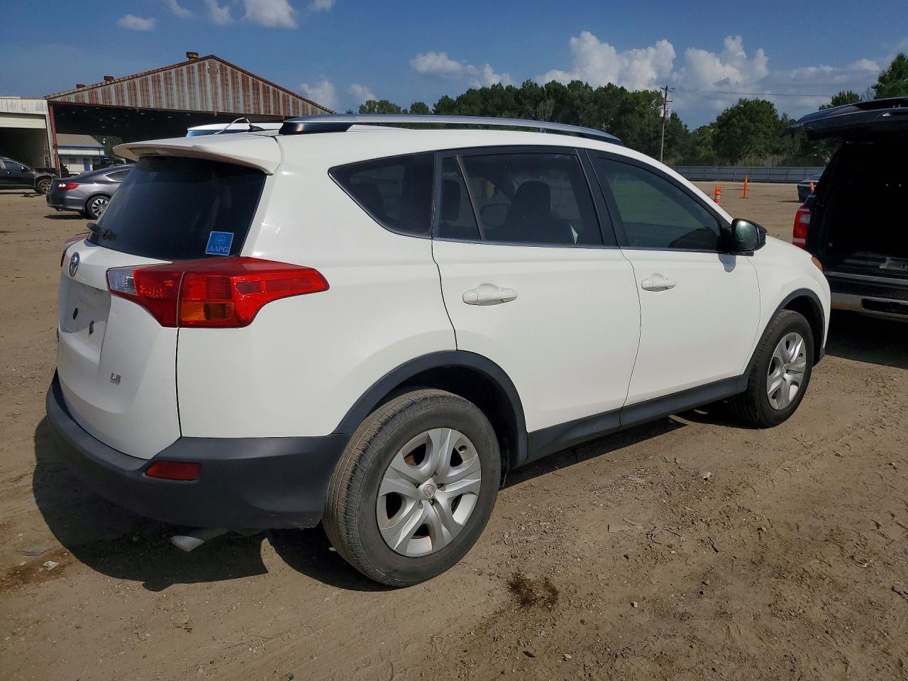 2015 TOYOTA RAV4