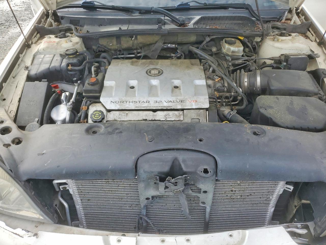 2000 CADILLAC DEVILLE