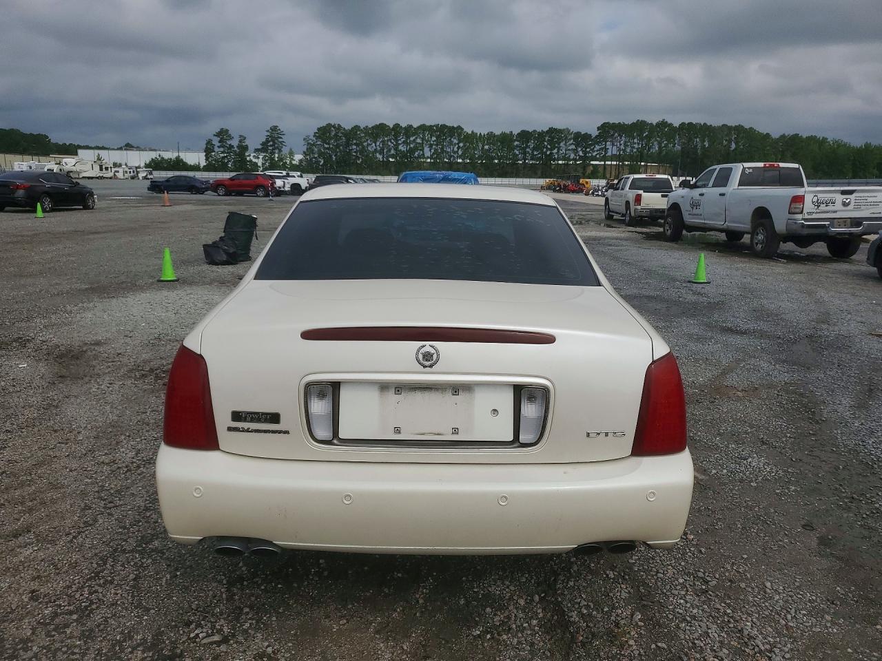 2000 CADILLAC DEVILLE