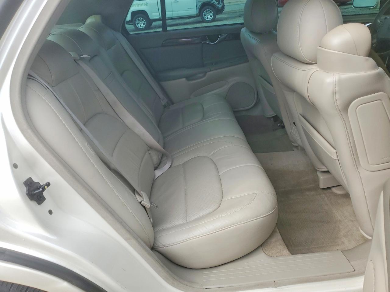 2000 CADILLAC DEVILLE