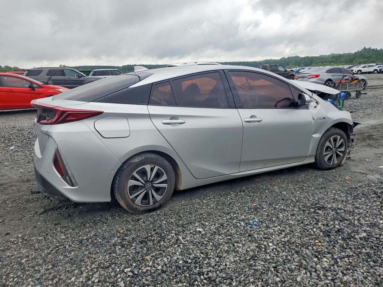 2017 TOYOTA PRIUS