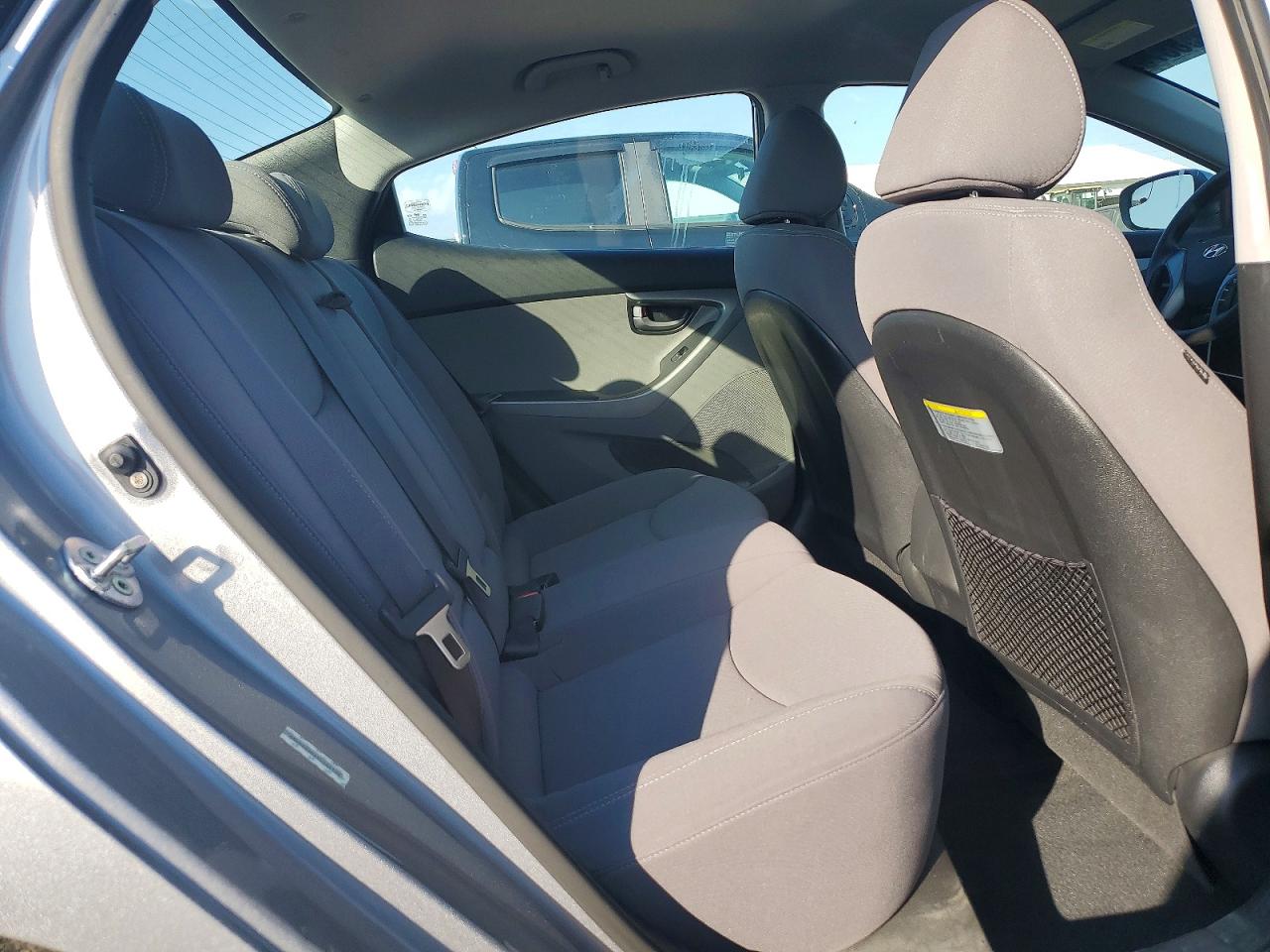 2014 HYUNDAI ELANTRA