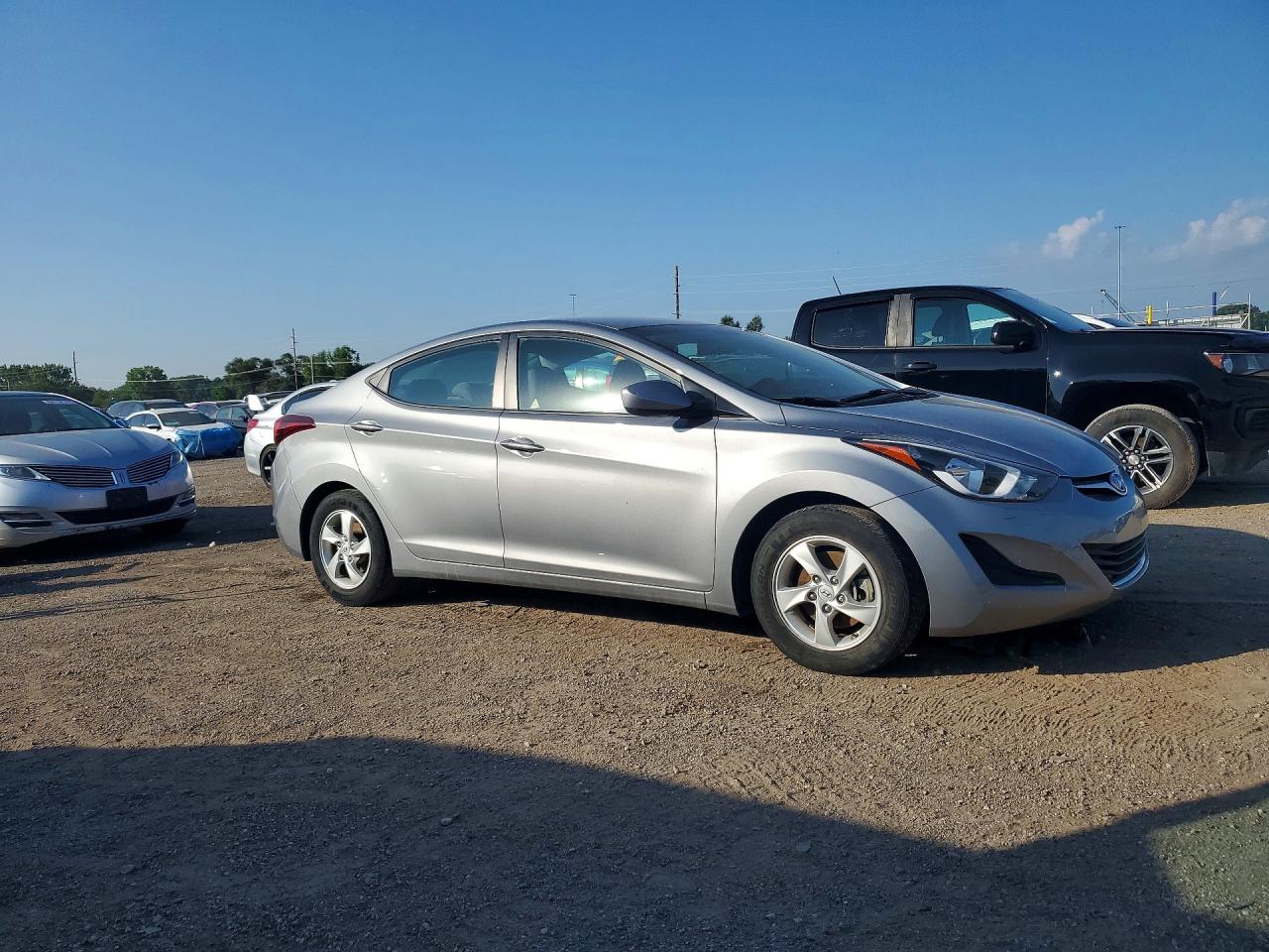 2014 HYUNDAI ELANTRA