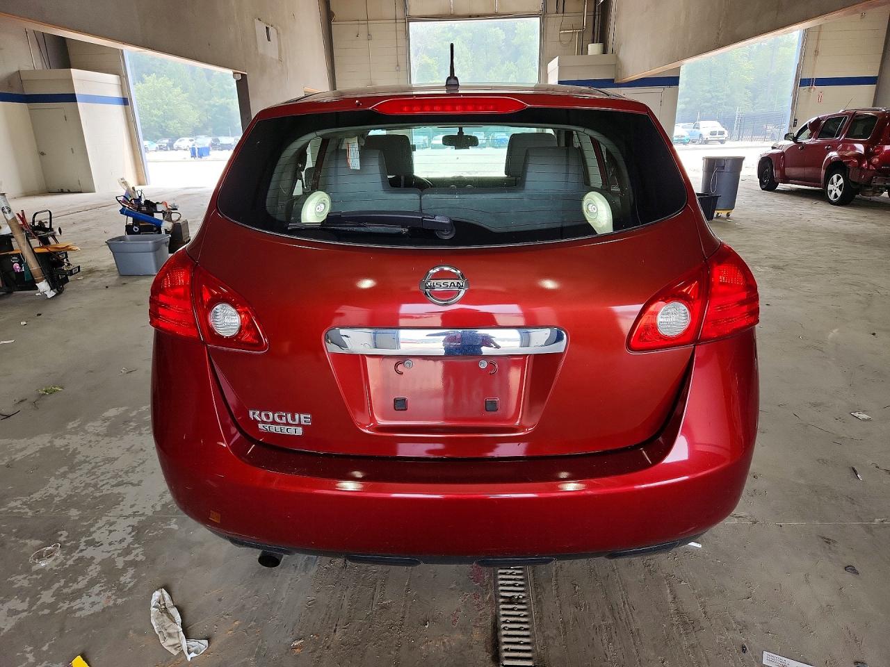 2014 NISSAN ROGUE