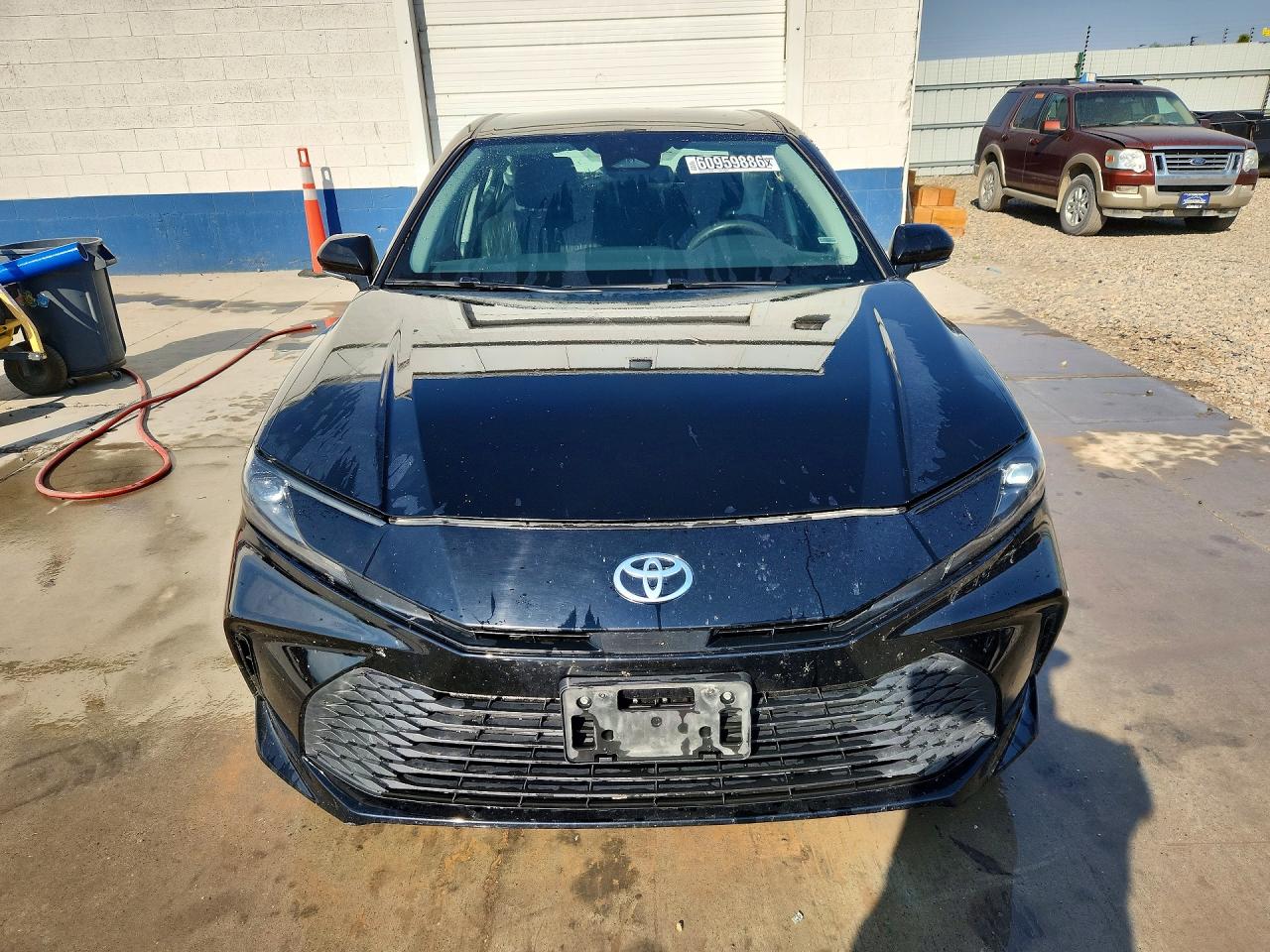 2025 TOYOTA CAMRY