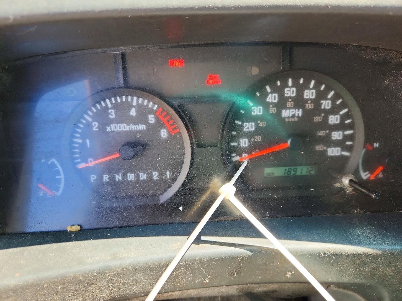 2016 ISUZU NPR