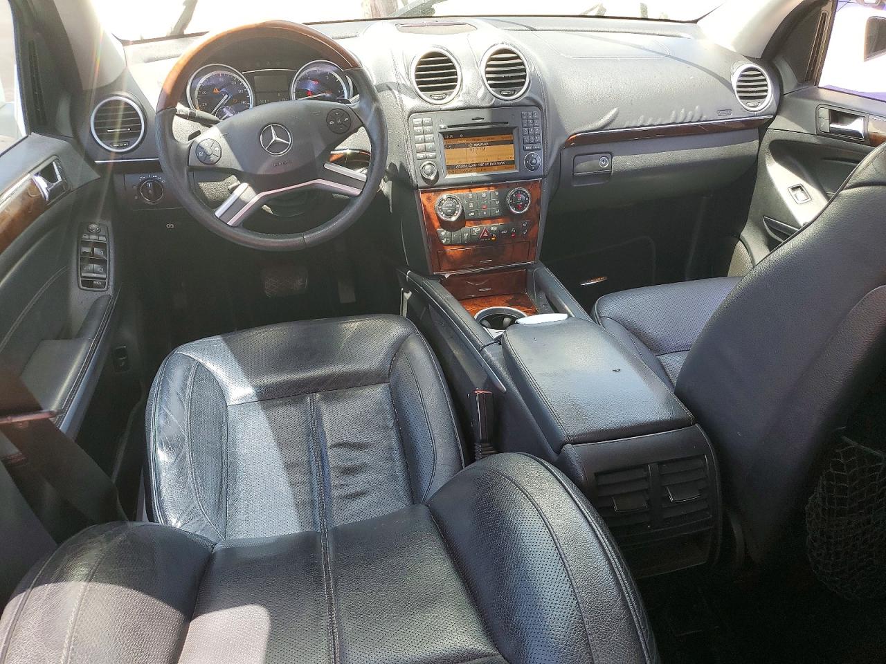 2011 MERCEDES-BENZ GL-CLASS