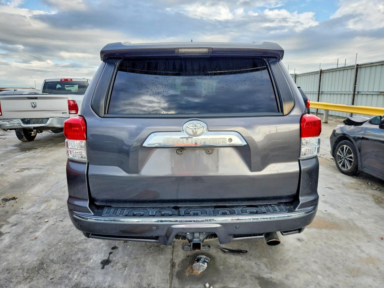 2011 TOYOTA 4RUNNER