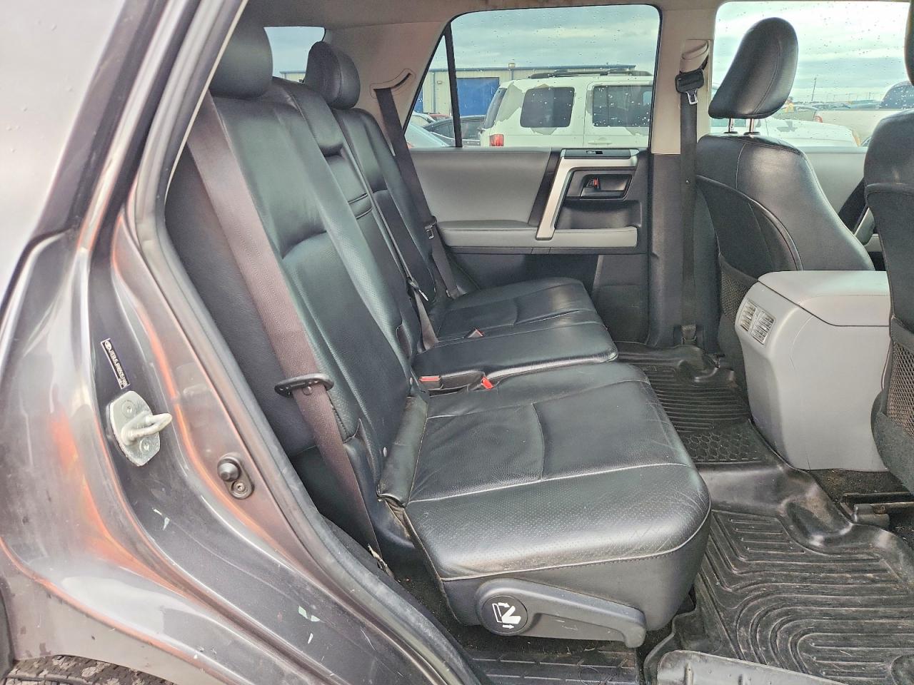2011 TOYOTA 4RUNNER